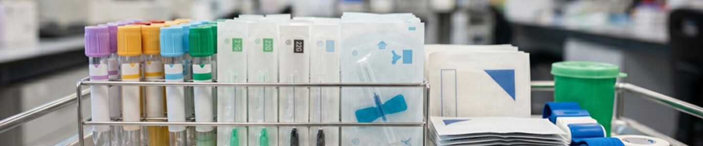 Confidently source the everyday consumables your team depends on while helping control costs and simplify procurement.